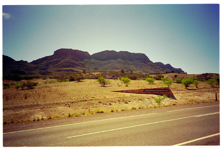 ウィルペナ・パウンド（外壁） / Wilpena Pound (Outside)