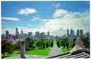 シュライン・オブ・リメンバランス（2階からの風景）/ Shrine of Remembrance (Landscape form 2nd Floor)