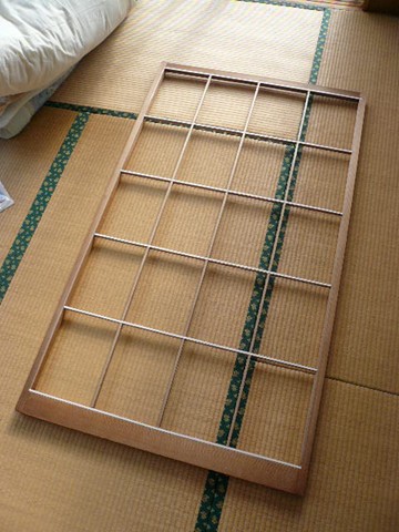 両面テープを貼る